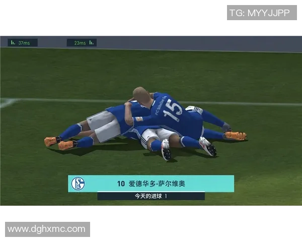 实况足球2015贺岁版全新体验开启带你畅享足球激情与乐趣